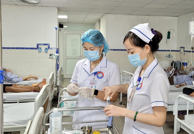 Video cứu bệnh nhân ung thư sốc phản vệ